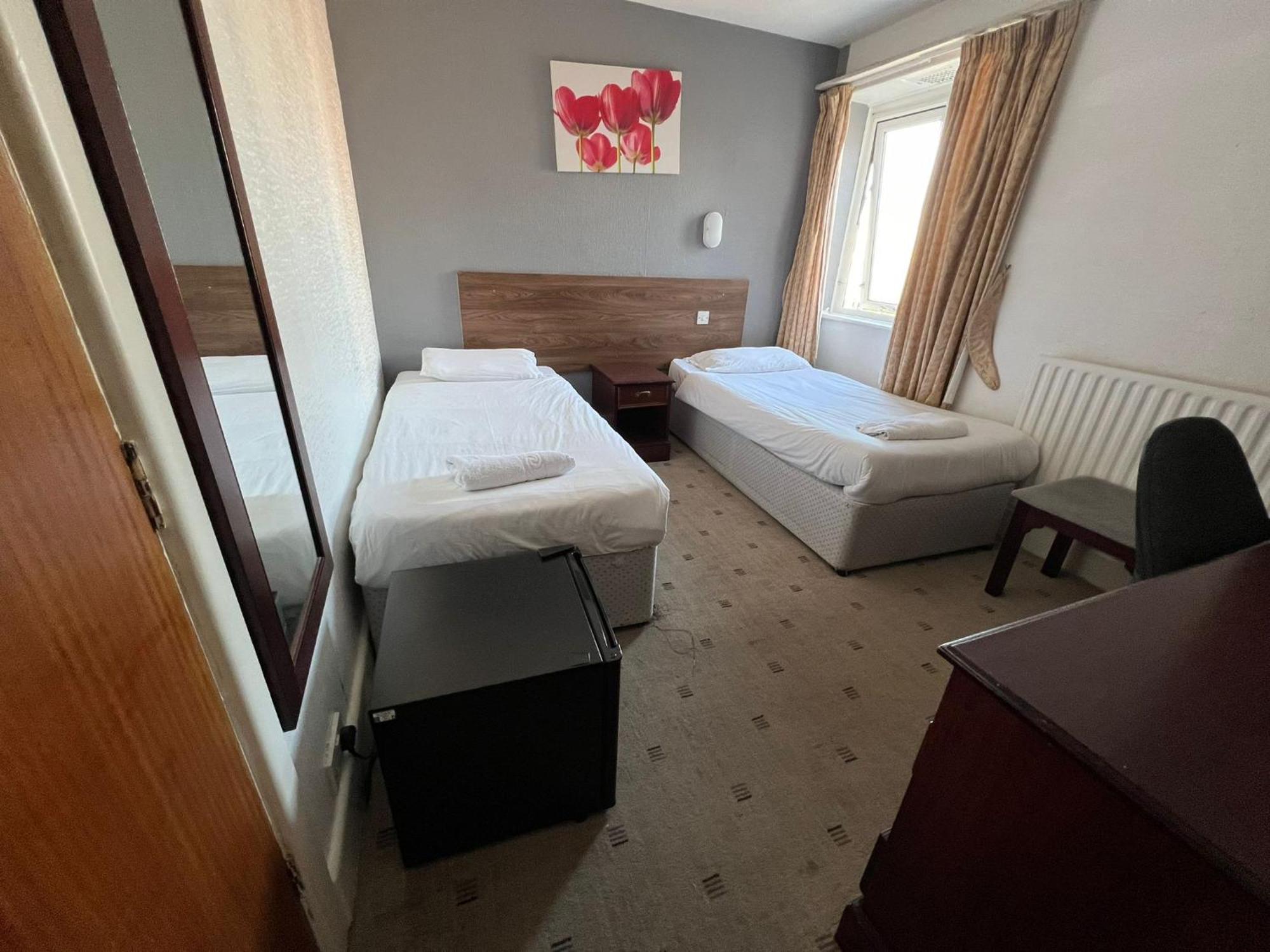Ullswater Hotel Борнмут Екстер'єр фото