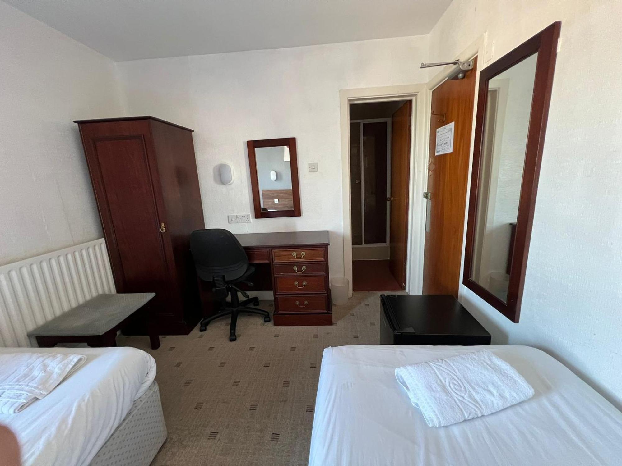 Ullswater Hotel Борнмут Екстер'єр фото
