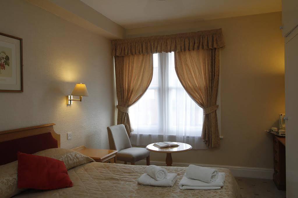 Ullswater Hotel Борнмут Екстер'єр фото